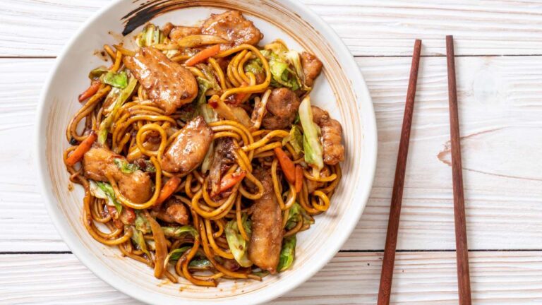 Receita de Yakisoba - Temperos Prático