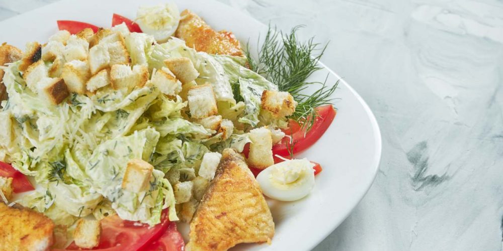 Receita de Salada crocante de bacalhau - Temperos Prático